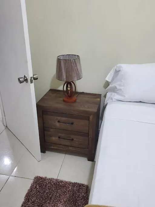Appartamento Jacaranda Gated Calm Sydenham Pen
