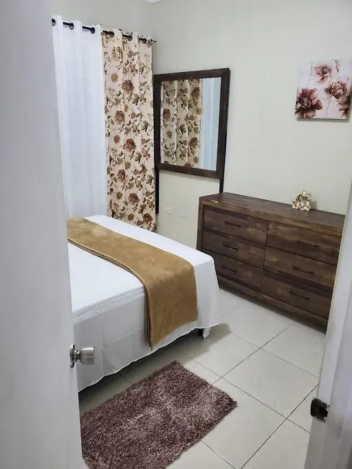Appartamento Jacaranda Gated Calm Sydenham Pen