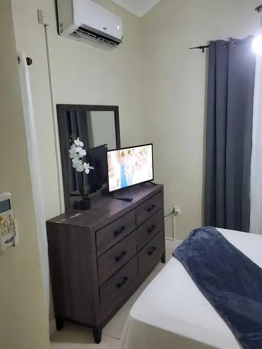 Appartamento Jacaranda Gated Calm Sydenham Pen