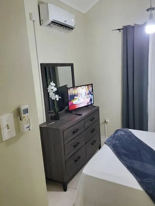 Appartamento Jacaranda Gated Calm Sydenham Pen