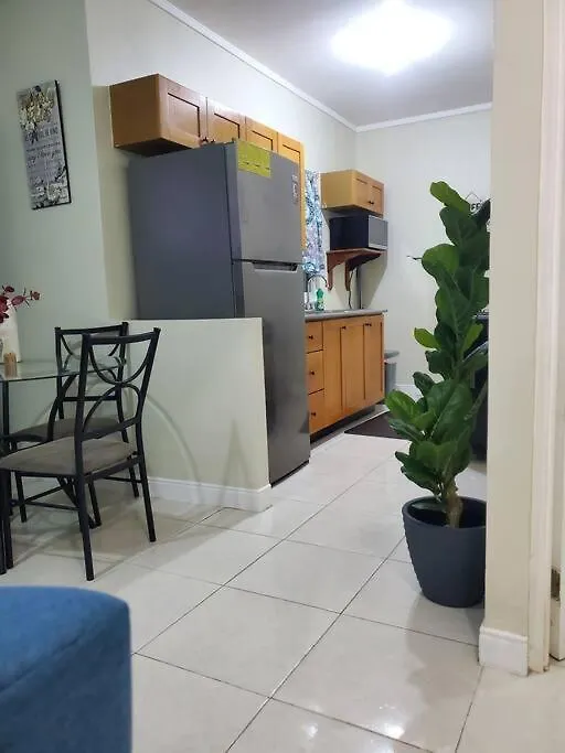 Jacaranda Gated Calm Apartment Sydenham